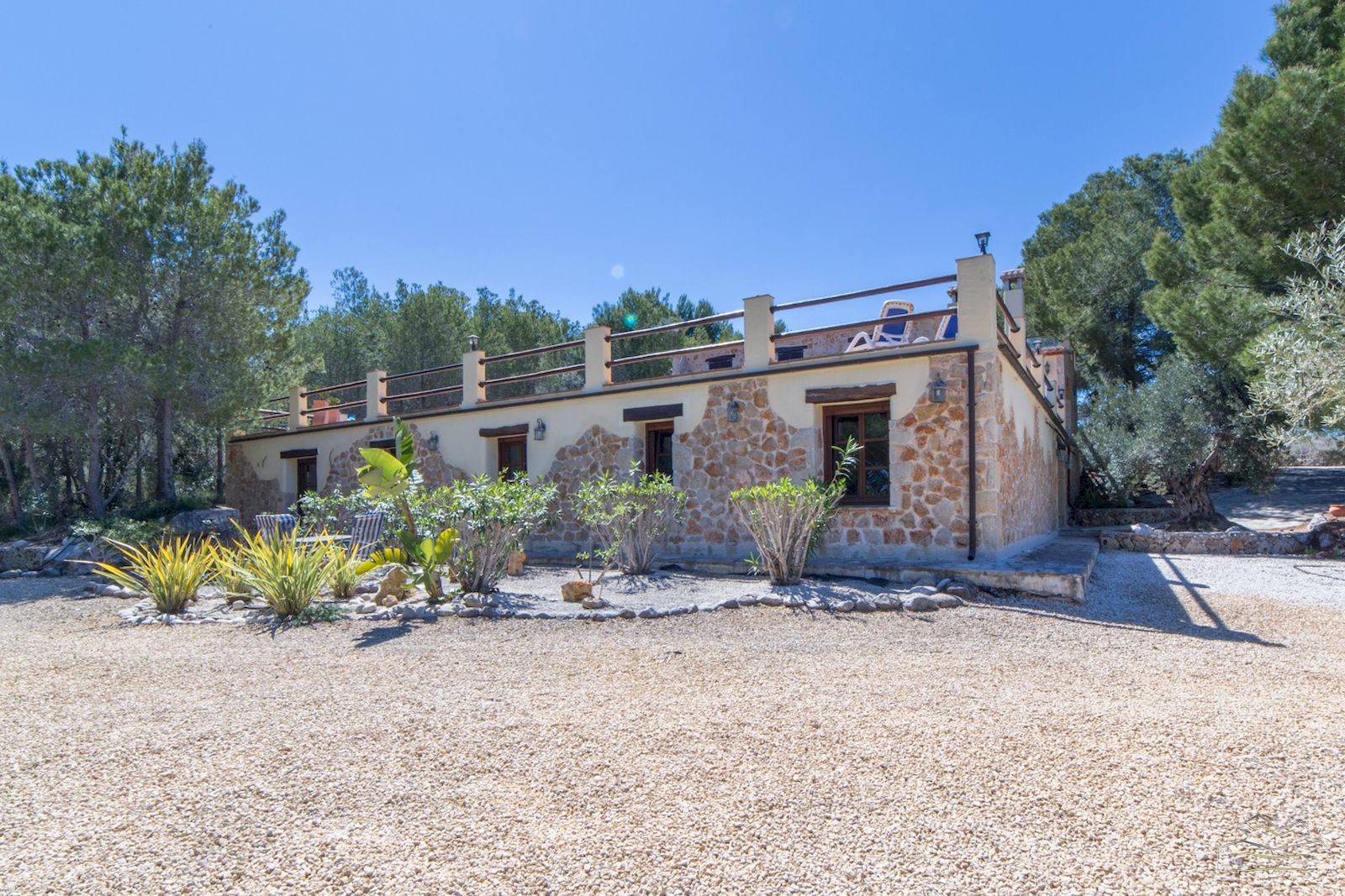 Finca de campo con vistas panorámicas en venta en Jávea.