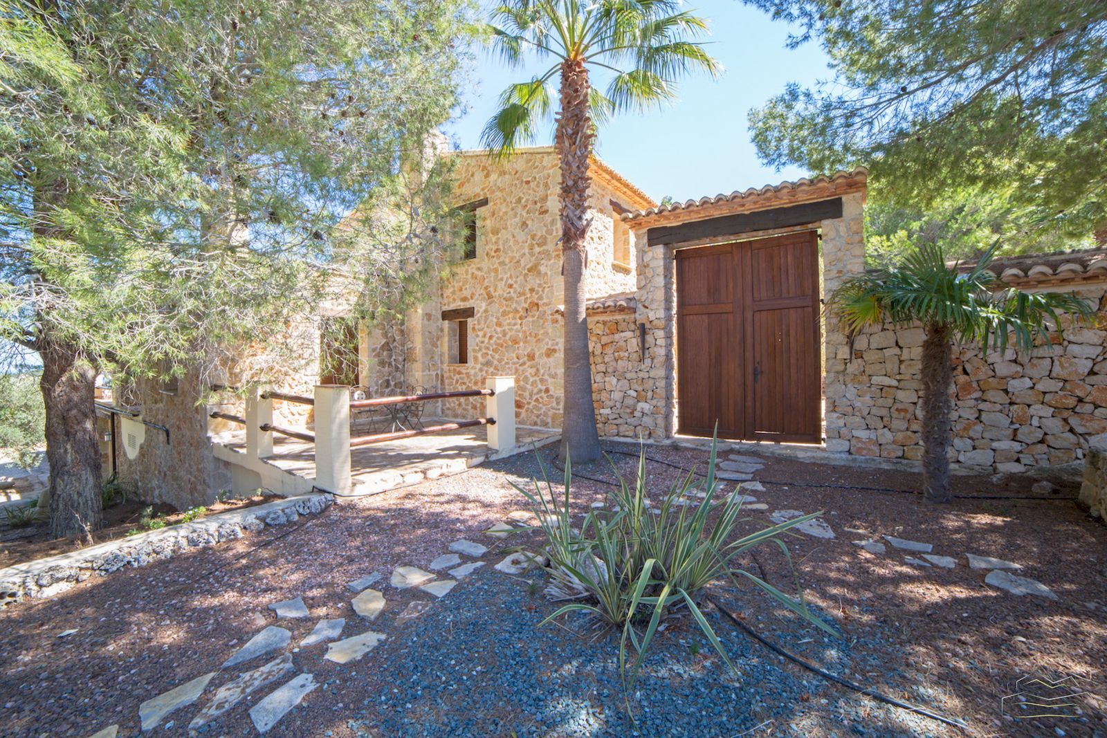 Finca de campo con vistas panorámicas en venta en Jávea.