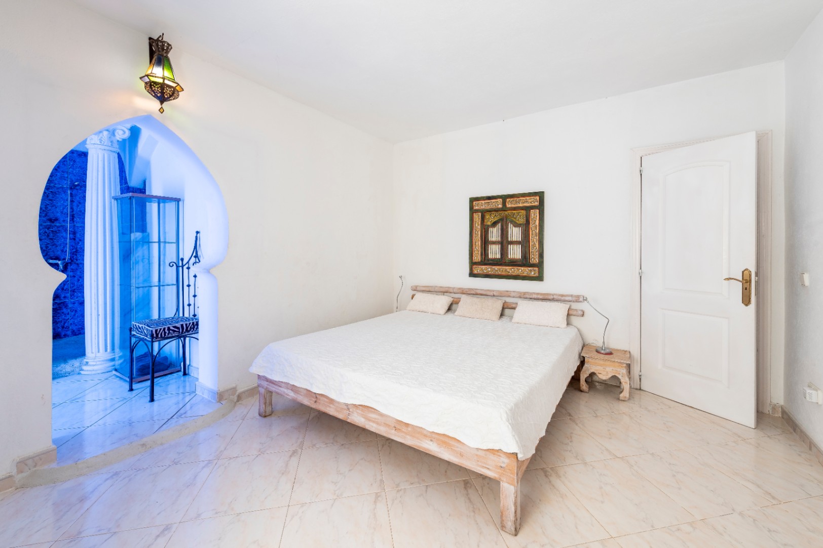 Luxusvilla in Ibiza mit 6 Schlafzimmern und modernem Pool