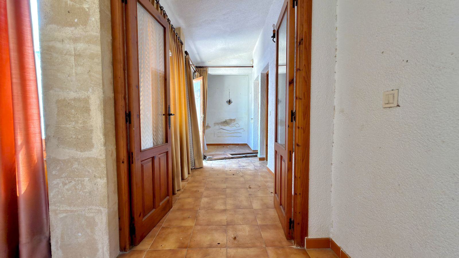 Chalet zur Renovierung zu verkaufen im Tosalet von Javea