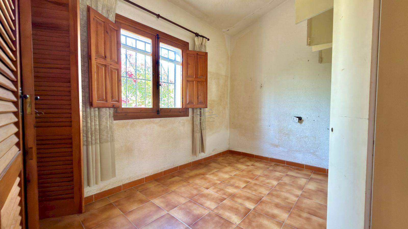 Chalet zur Renovierung zu verkaufen im Tosalet von Javea