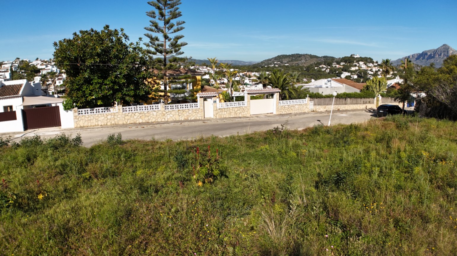 Neubau-Chalet zu verkaufen in Pinosol Javea - Costa Blanca Nord