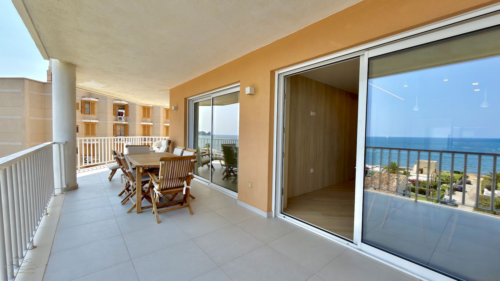 Luxuriöse Wohnung mit Meerblick, Wintervermietung in Jávea