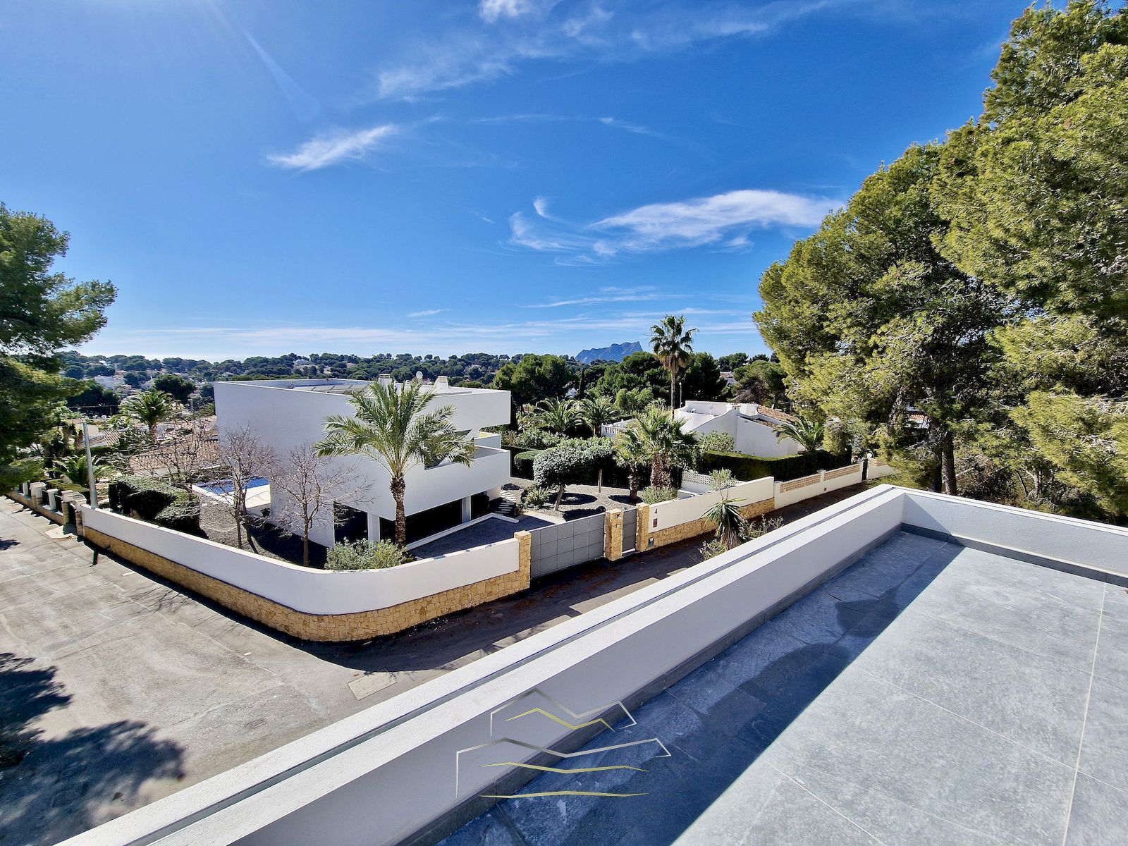 Luxuriöse moderne Villa zu verkaufen in Moraira in Costa Blanca