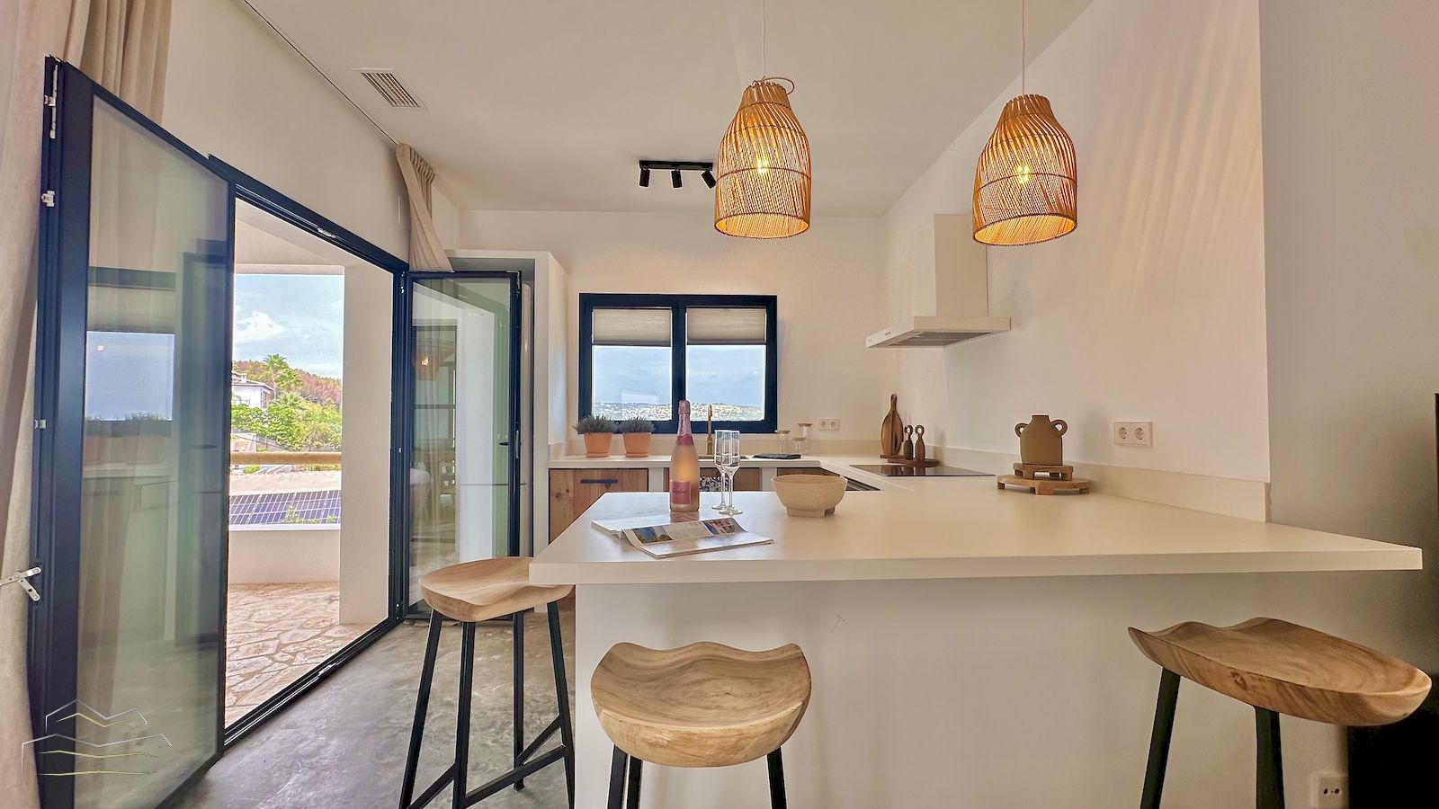 Villa zu verkaufen mit Meerblick in Adsubia Javea - Costa Blanca