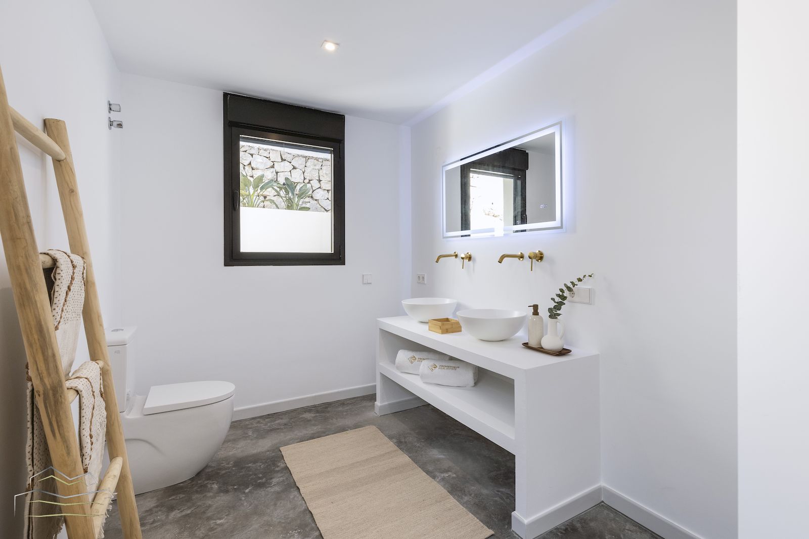 Villa zu verkaufen mit Meerblick in Adsubia Javea - Costa Blanca