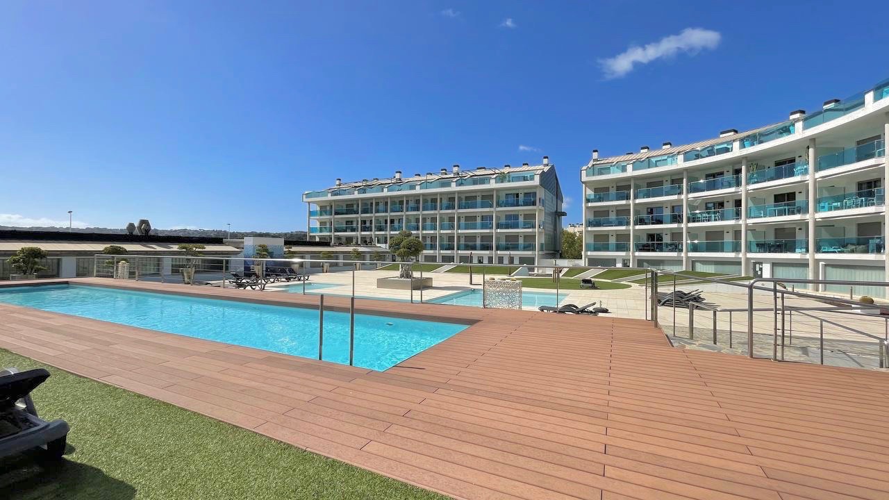 Wohnung zum Verkauf mit Meerblick, privatem Pool in Playa del Arenal - Javea