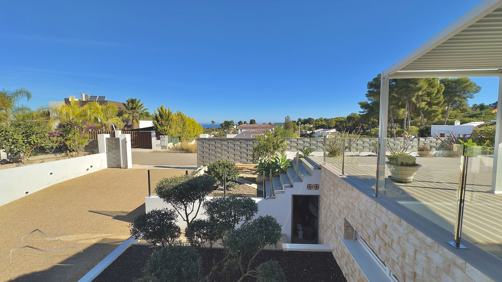 Villa zum Verkauf mit Meerblick in Pinosol - Javea