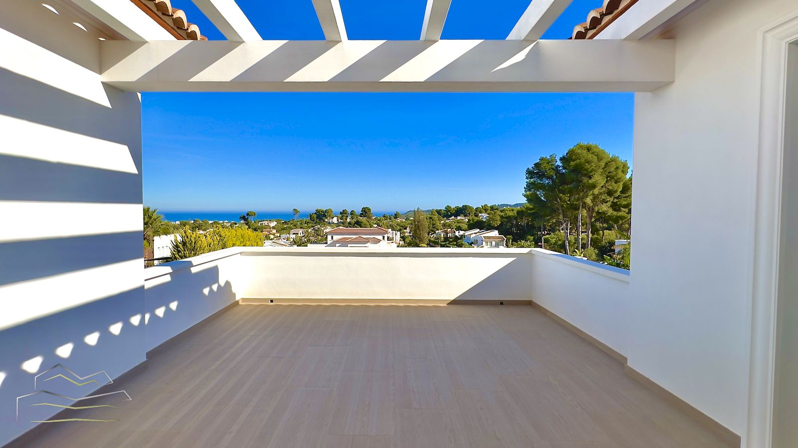 Villa zum Verkauf mit Meerblick in Pinosol - Javea