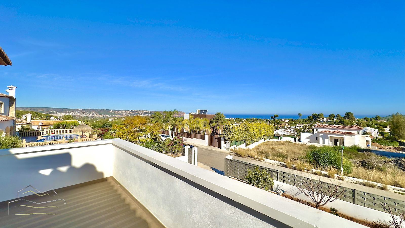 Villa zum Verkauf mit Meerblick in Pinosol - Javea
