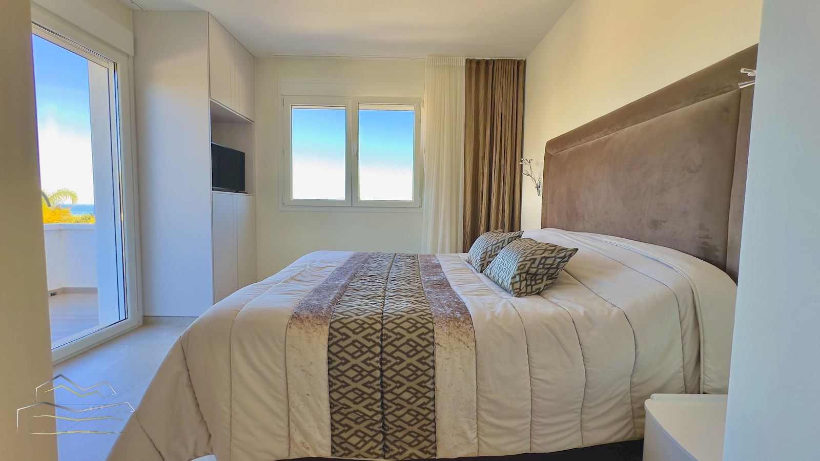 Villa zum Verkauf mit Meerblick in Pinosol - Javea