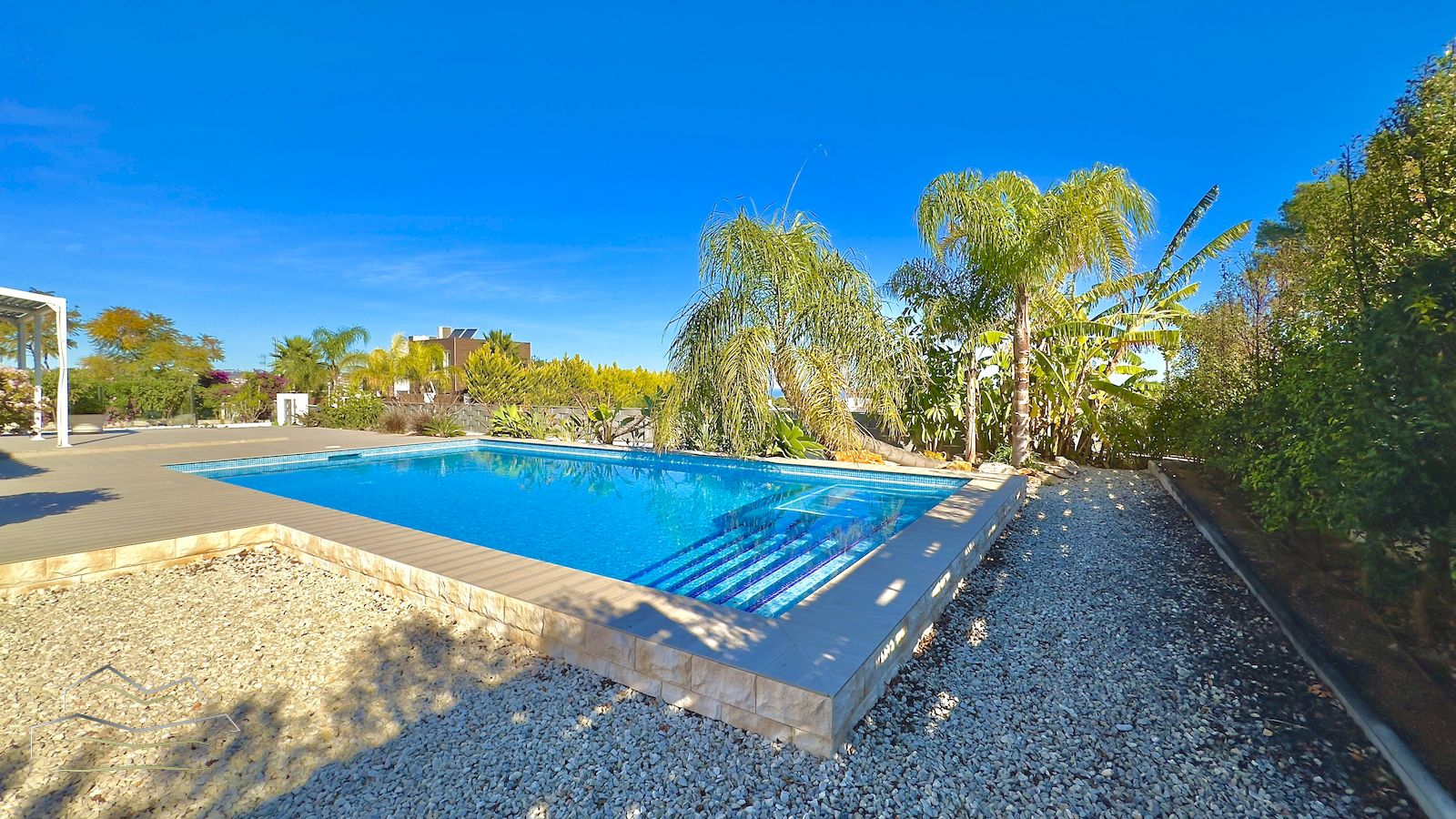 Villa zum Verkauf mit Meerblick in Pinosol - Javea