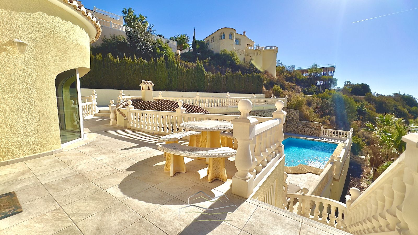 Villa zum Verkauf mit Meerblick in Cumbre del Sol - Benitachell
