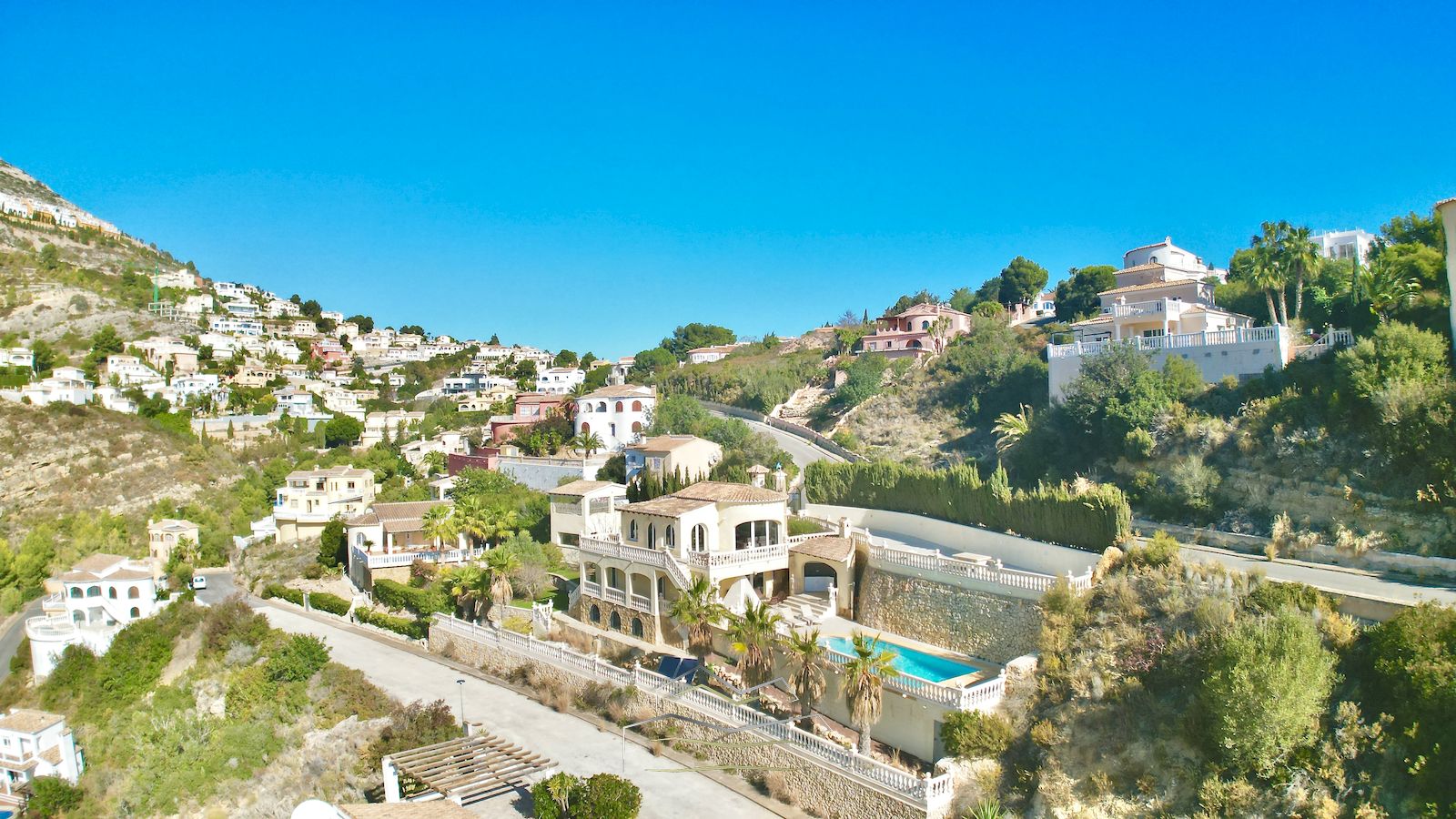 Villa zum Verkauf mit Meerblick in Cumbre del Sol - Benitachell