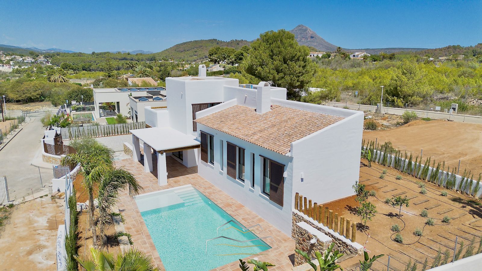 Villa im ibizenkischen Stil zum Verkauf in Javea