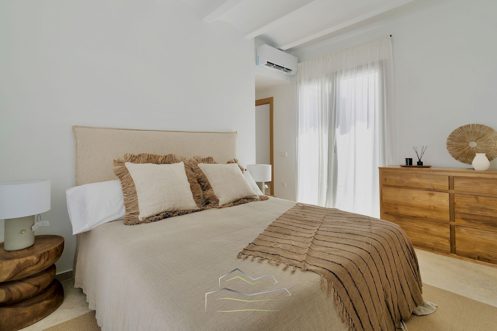 Villa im ibizenkischen Stil zum Verkauf in Javea