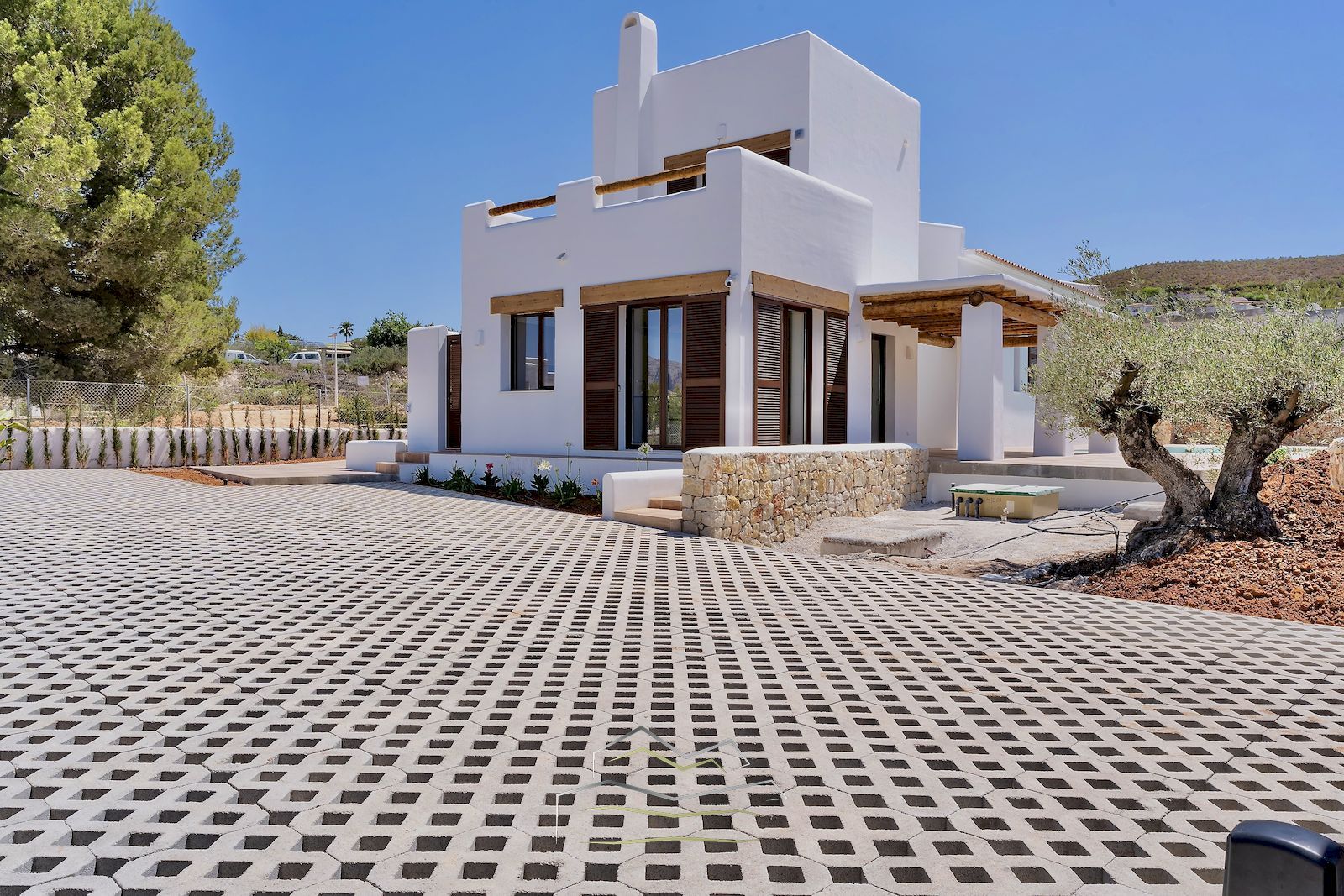Villa im ibizenkischen Stil zum Verkauf in Javea