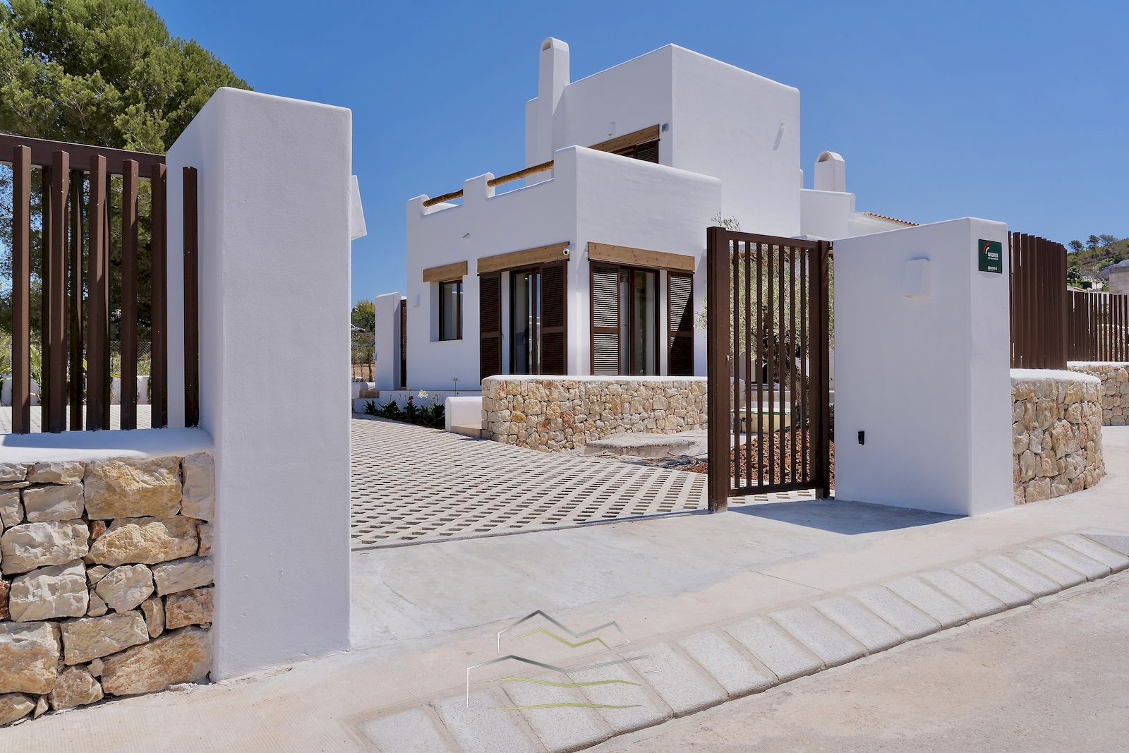 Villa im ibizenkischen Stil zum Verkauf in Javea