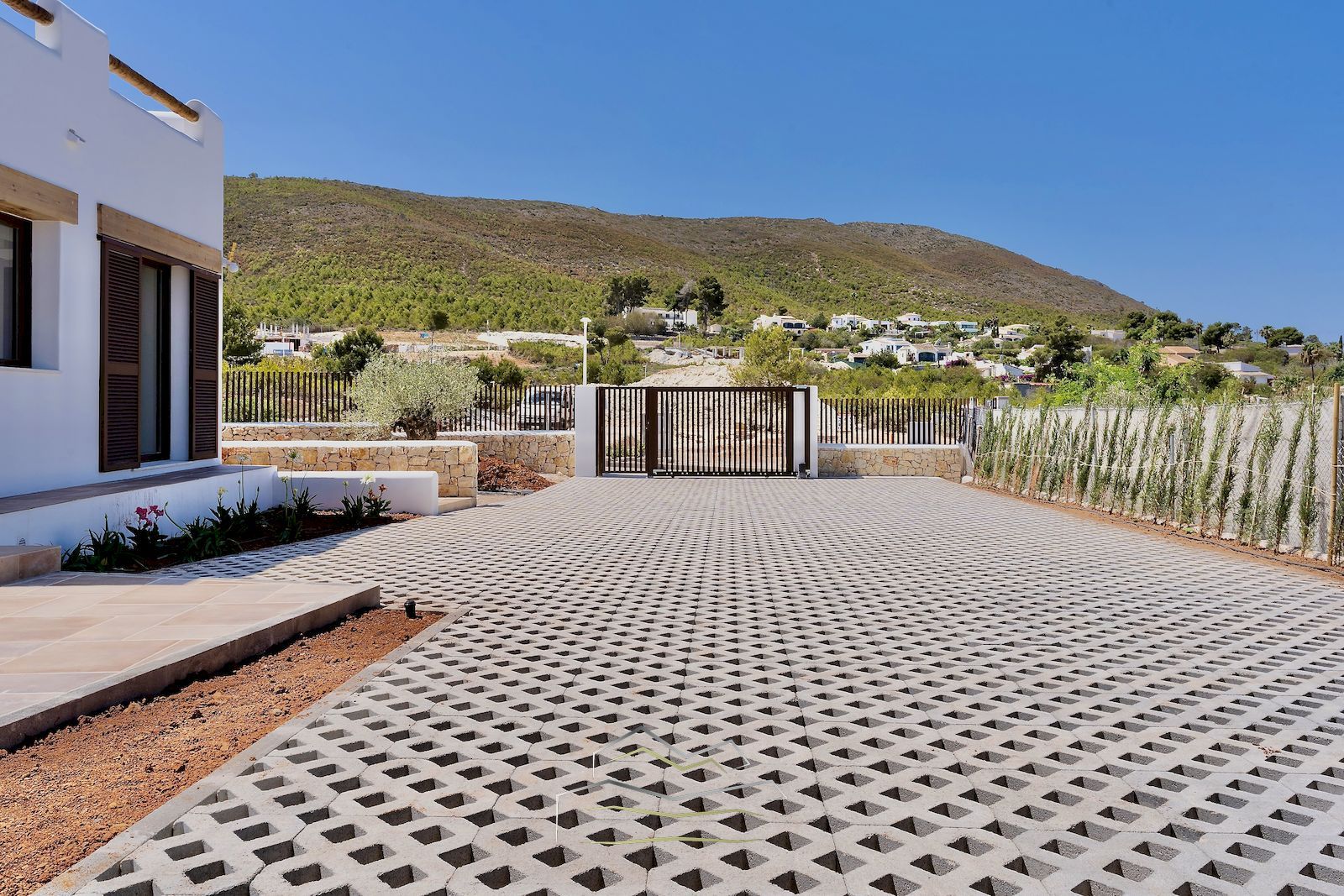 Villa im ibizenkischen Stil zum Verkauf in Javea