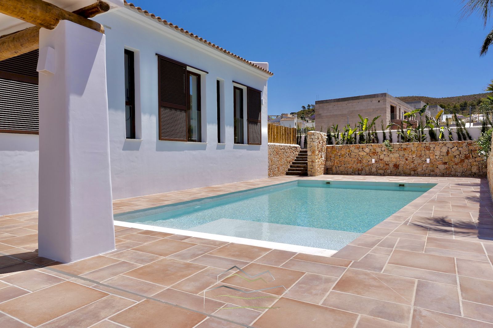 Villa im ibizenkischen Stil zum Verkauf in Javea