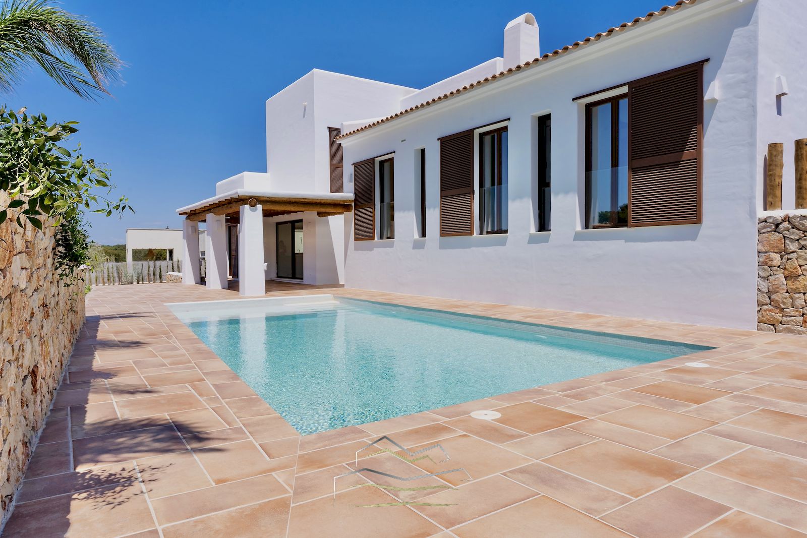 Villa im ibizenkischen Stil zum Verkauf in Javea