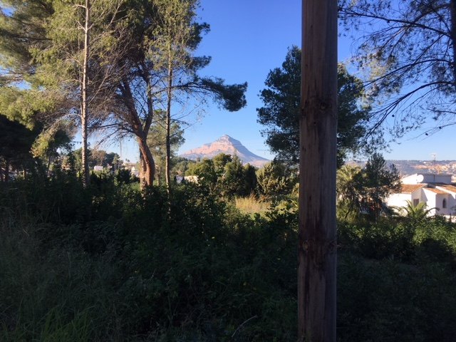 Exzellendes Grundstück zu verkaufen in Cap Marti - Javea