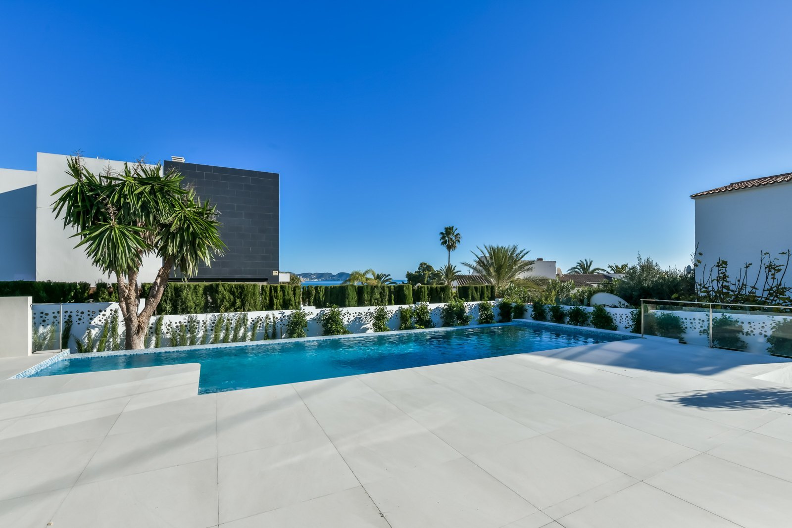 Moderne Luxus-Villa zum Verkauf in Calpe - Costa Blanca