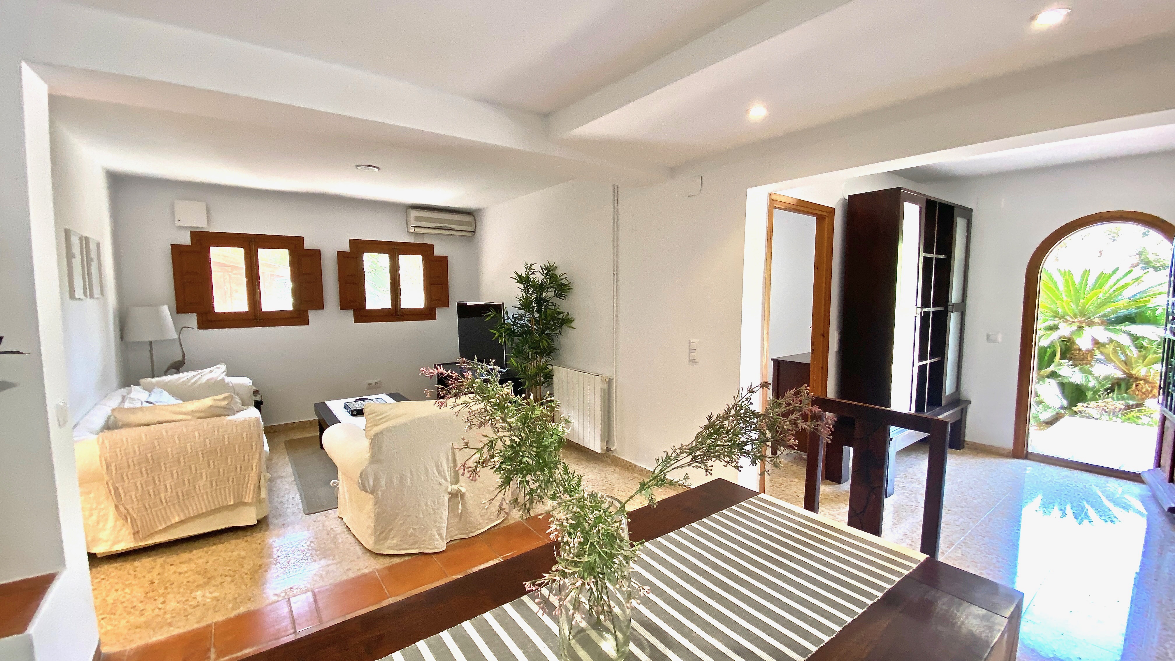 Villa zum Verkauf in Cala de la Barraca - Portichol- Javea