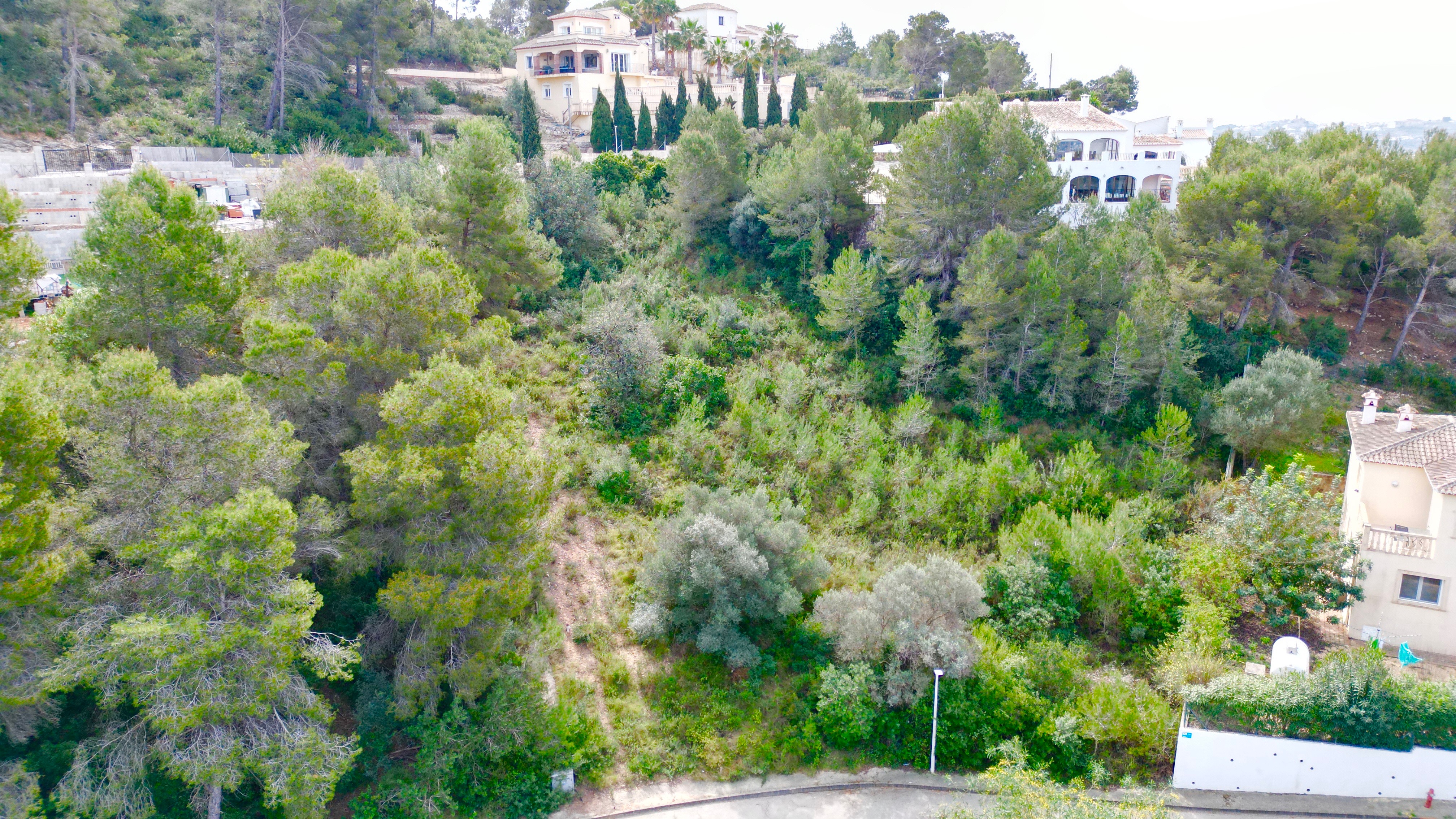 Städtisches Grundstück mit Blick auf den Montgo zu verkaufen - Javea