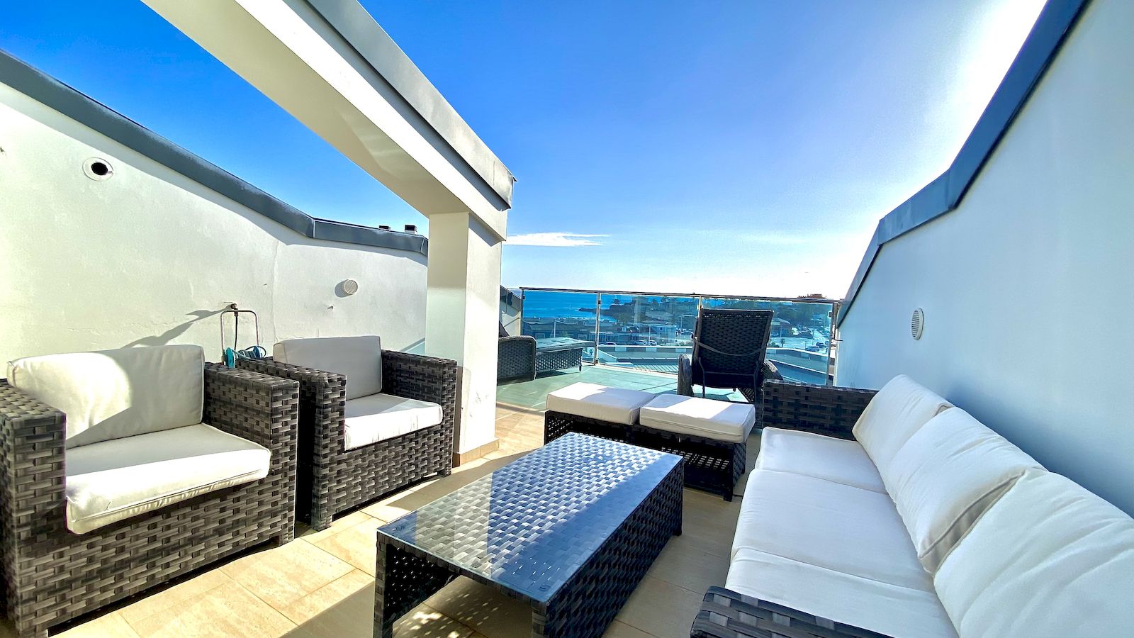 Duplex-Penthouse in erster Strandlinie - Javea