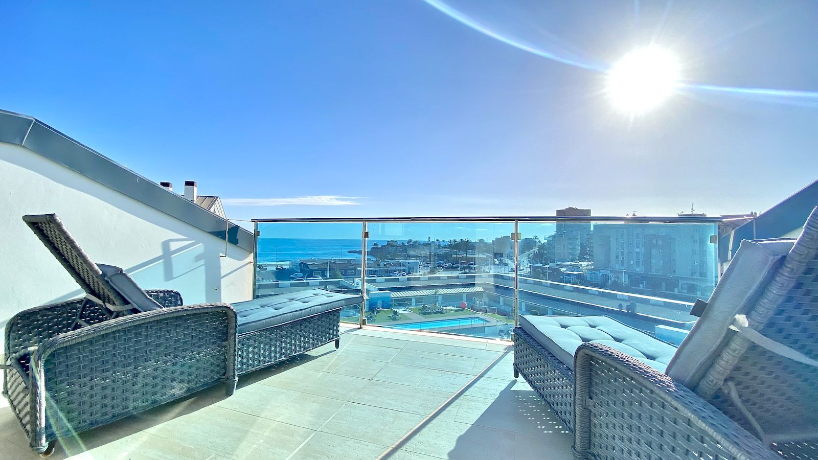 Duplex-Penthouse in erster Strandlinie - Javea