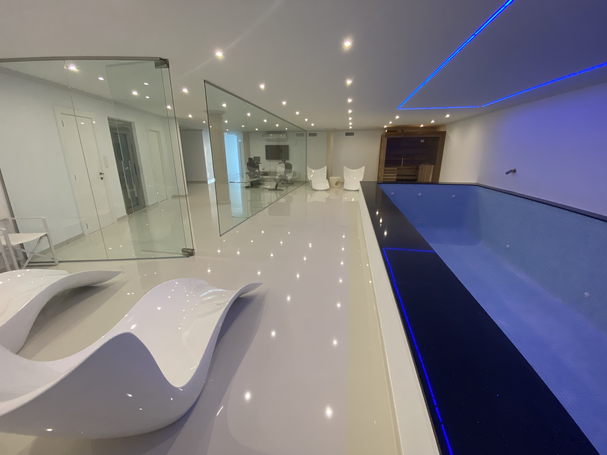 Moderne Luxusvilla zum Verkauf in Raco de Galeno - Benissa